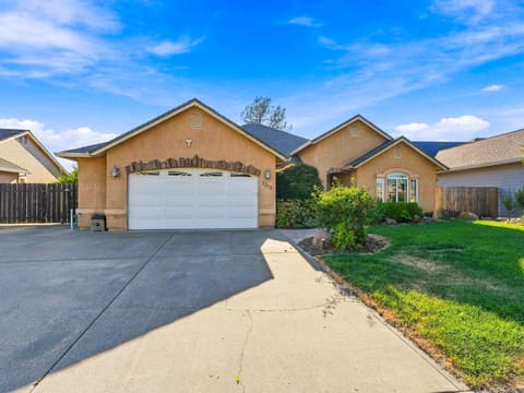 Photograph 4 of 1318 Bonhurst Dr